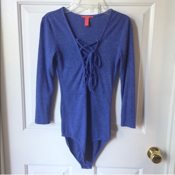 Chelsea and Violet Front Tie Up Body Long Sleeves XS - Picture 2 of 9